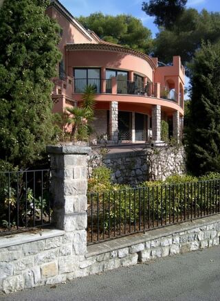  Maison � vendre 5 pi�ces 300 m�