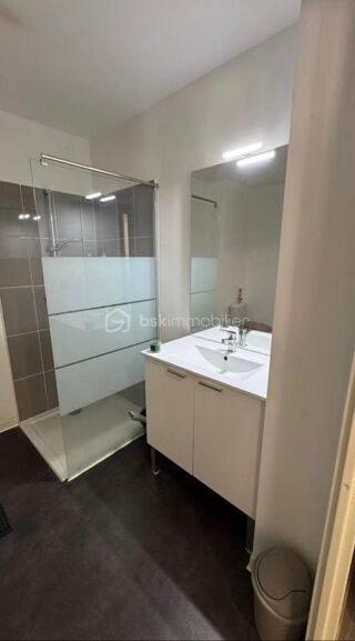  Appartement à louer 2 pièces 40 m²