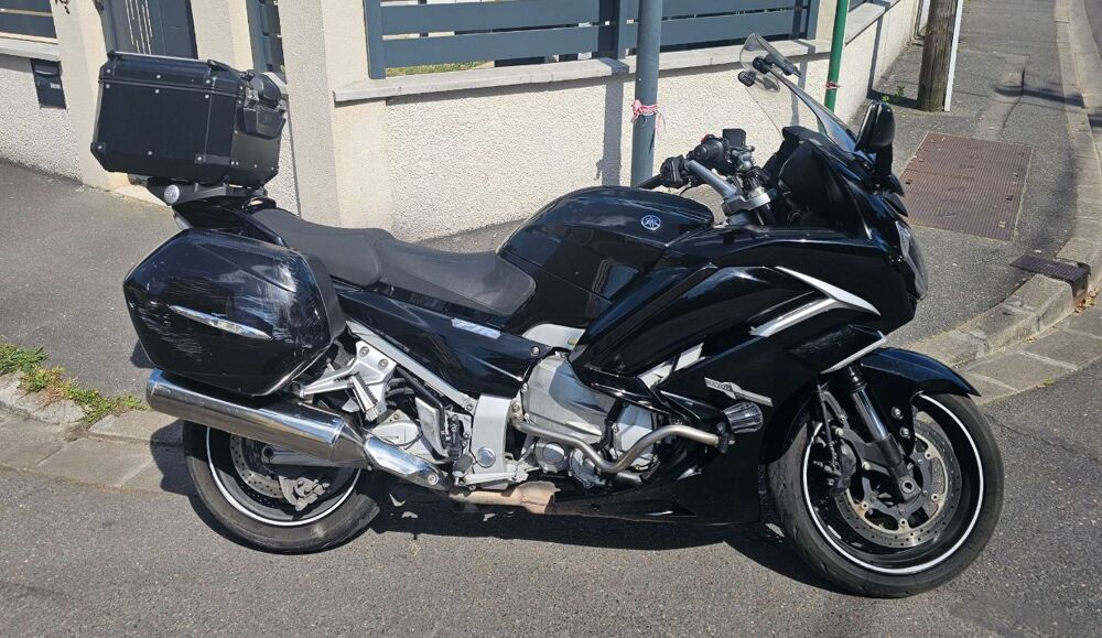 YAMAHA 2011 occasion 93600 Aulnay Sous Bois