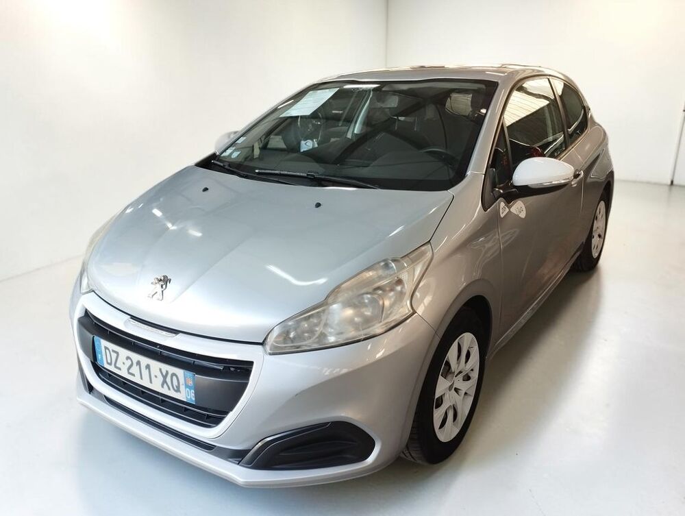 208 1.0 VTI 68 LIKE 3P 2016 occasion 06640 Saint-Jeannet