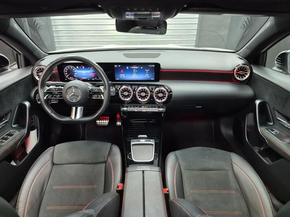 Classe A 200 163ch AMG Line 7G-DCT 2023 occasion 06700 Saint Laurent Du Var