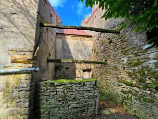  Remise / Grange  vendre 3 pices 130 m