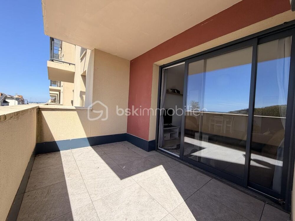 Appartement avec vue sur la mer et place de parking sécurisé