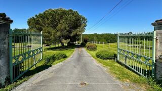  Propriété/château à vendre 8 pièces 162 m²