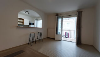  Immeuble à vendre 6 pièces 181 m²