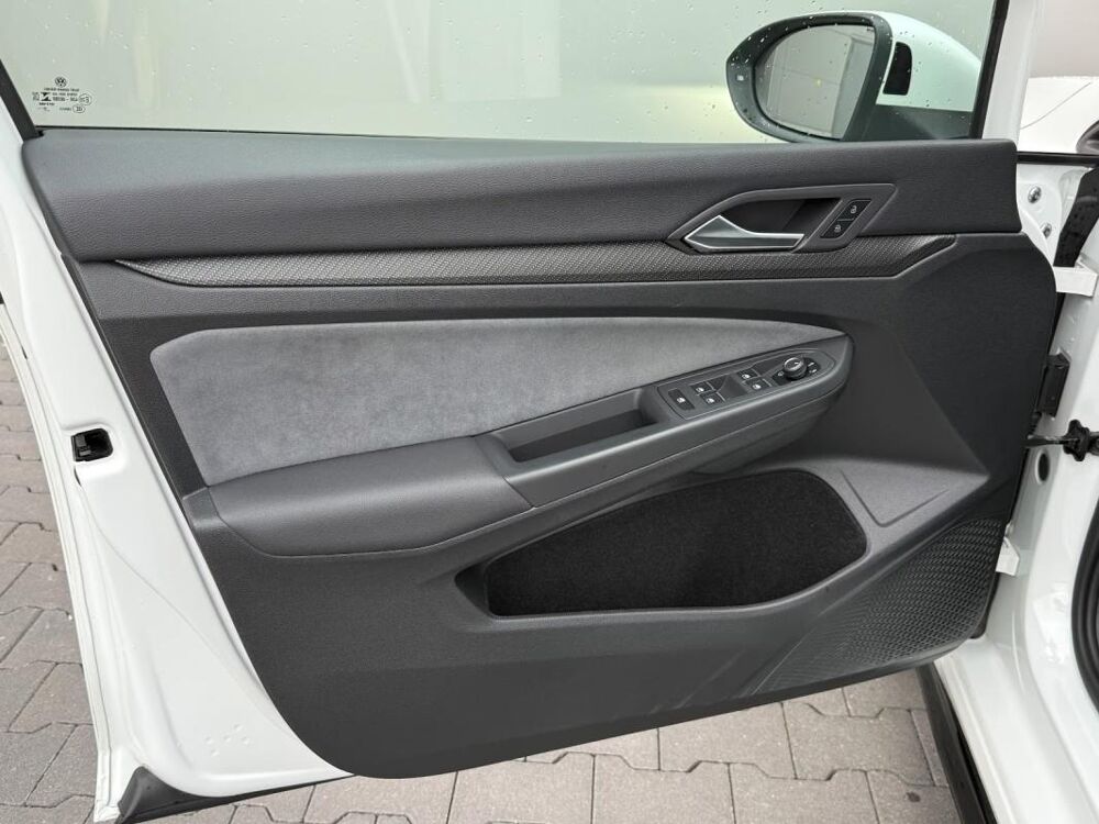 Golf Line – LED Digital Cockpit CarPlay ACC 2020 occasion 33000 Bordeaux