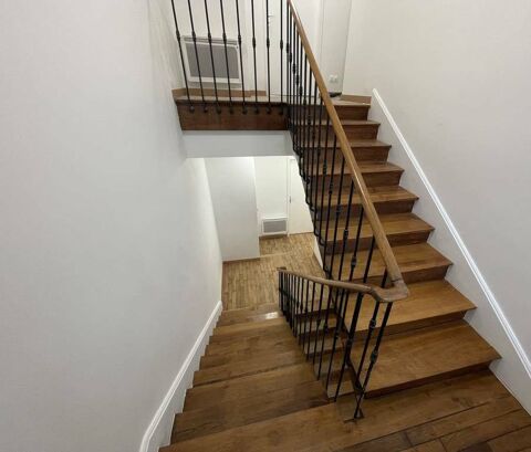  Appartement � louer 1 pi�ce 180 m�