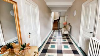  Maison � vendre 9 pi�ces 230 m�