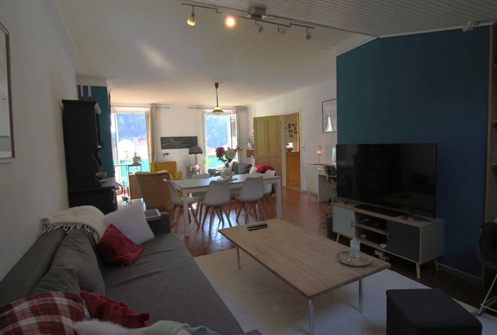 Appart 5 p, balcon, cave, grenier, centre DIGNE LES BAINS (04)