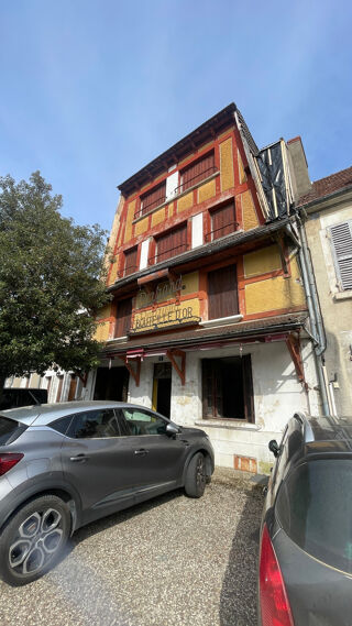  Maison à vendre 10 pièces 200 m²