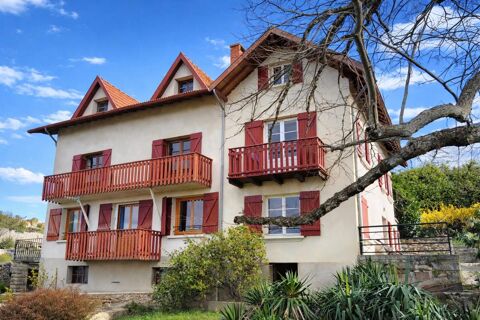   Maison panoramique 13 pi�ces � Vollore-Ville Propri�t�/ch�teau - 13 pi�ce(s) - 251 m�