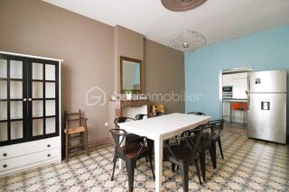  Propri�t�/ch�teau � vendre 7 pi�ces 205 m�