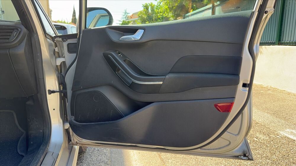 Fiesta VI 1.0 SCTi Ecoboost 100 Active - 5 places 2019 occasion 83600 Frejus