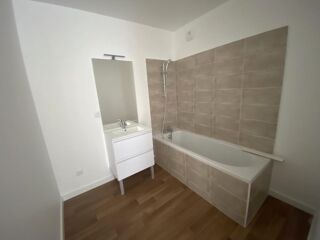  Appartement � louer 5 pi�ces 94 m�