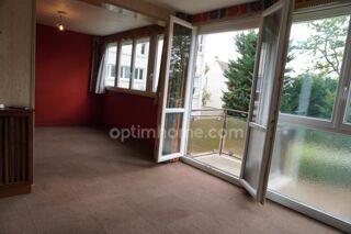 Vente Appartement Appartement à vendre 4 pièces LE BOURGET (93) de 4 pièces / 2 chambres - 69 m2 - 223 000 € FAI Le bourget