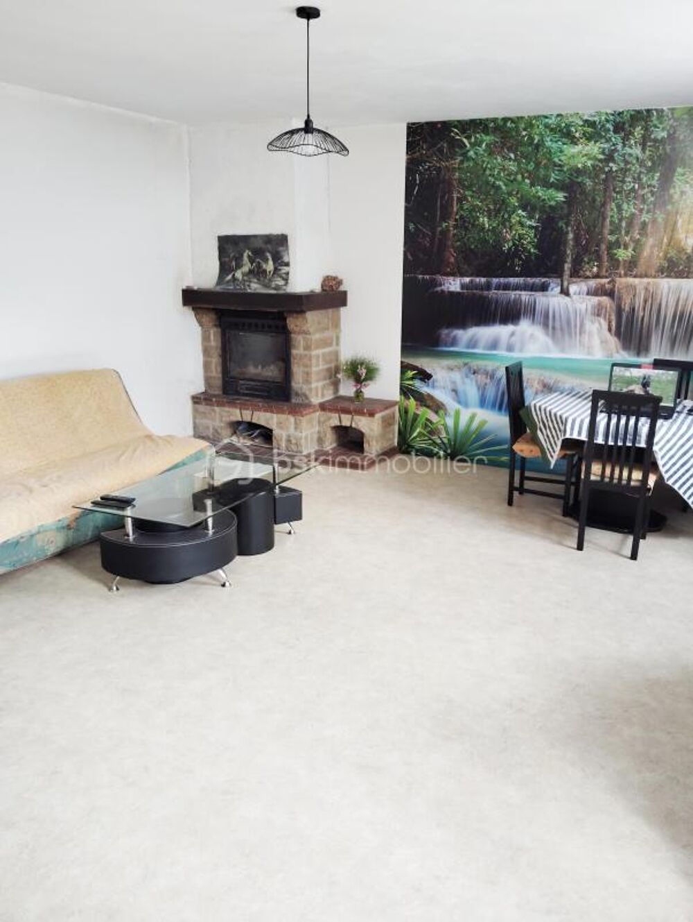 Vente Maison Au calme, maison de 105 m2 habitables SANS TRAVAUX avec garage et sous-sol sur 3131 m2 de terrain dont une partie constructible Cagnac les mines