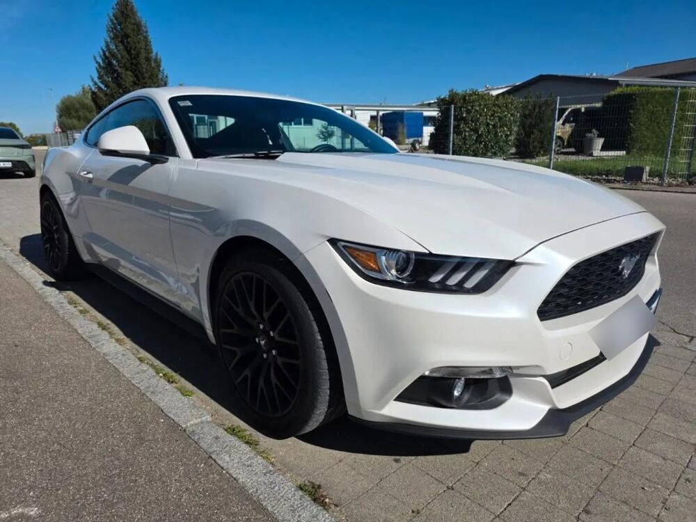 Mustang Fastback 2.3 EcoBoost – Version de base 2017 occasion 33000 Bordeaux