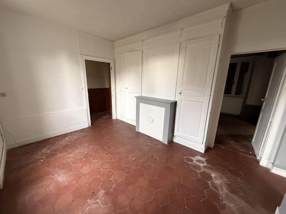 Maison 108m2 3 chambres -93m2 de combles aménageables -581m2- Sours- 1O minutes Chartres
