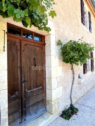  Maison � vendre 9 pi�ces 320 m�