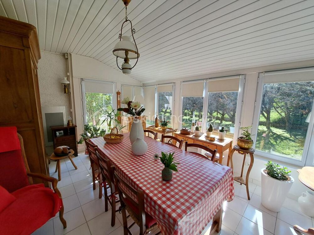 Maison PLAIN PIED avec 3 chambres, garage et jardin