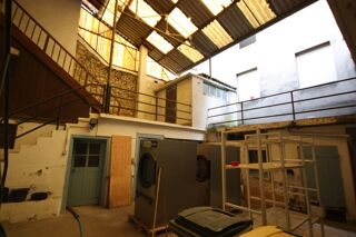  Immeuble � vendre 12 pi�ces 320 m�