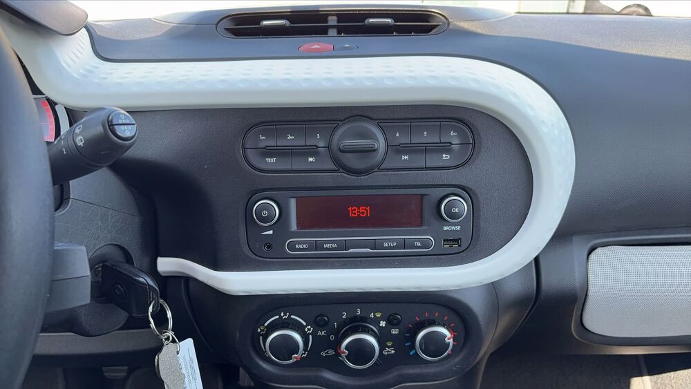 Twingo 1.0 SCe 70 Intens 2015 occasion 45370 Mareau Aux Pres