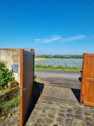  Propri�t�/ch�teau � vendre 4 pi�ces 154 m�