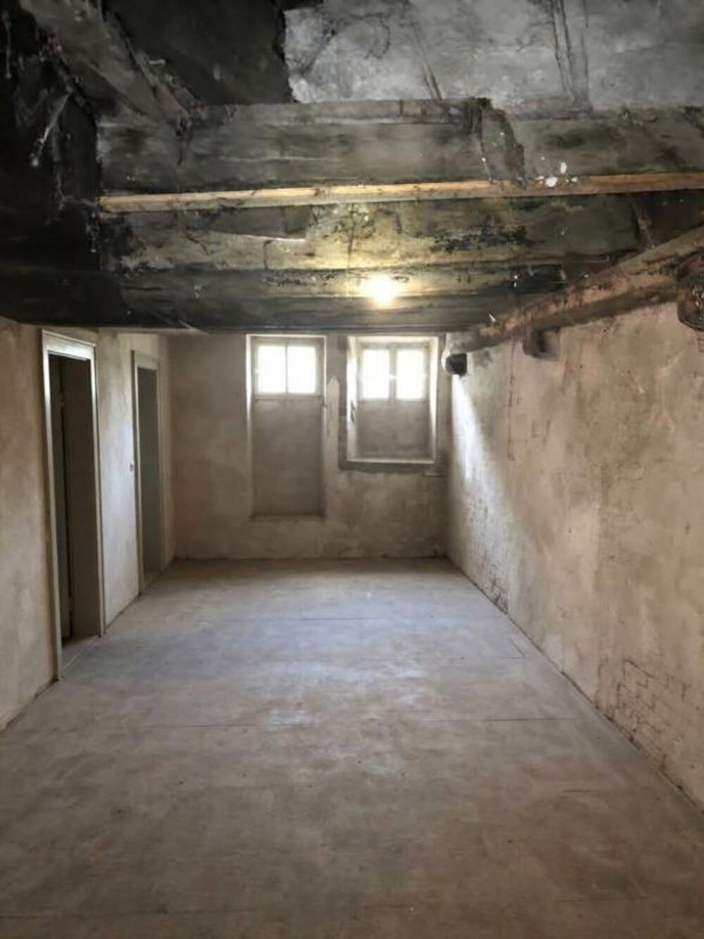 Maison à vendre 7 pièces THIERS (63)