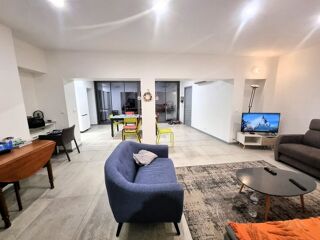  Maison � vendre 10 pi�ces 164 m�