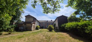  Maison à vendre 15 + pièces 396 m²