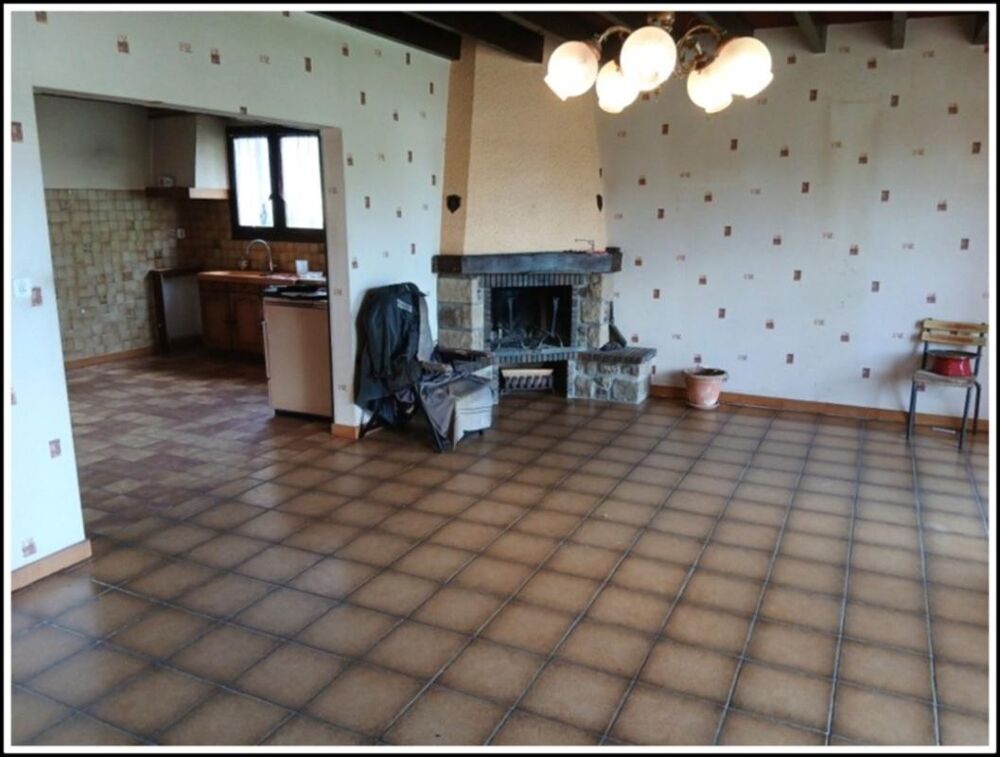 Maison 5 pièces 133 m² · à Villeneuve sur Allier · 133 m² · 145 000 €