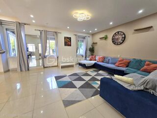  Maison à vendre 7 pièces 232 m²