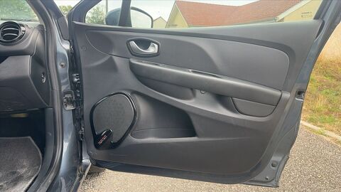 Clio 1.5 dCi 90 EDC6 Intens - Automatique 2018 occasion 38490 Aoste