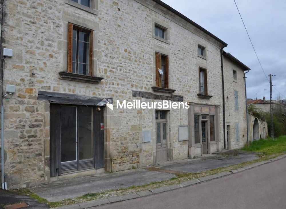 Maison 7 pièces 291 m² · à Senaide · 291 m² · 95 000 €