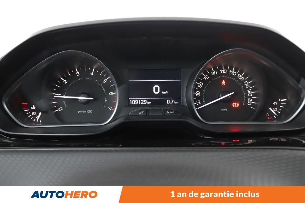 208 1.2 PureTech Allure 5P 110 ch 2018 occasion 92130 Issy-les-Moulineaux