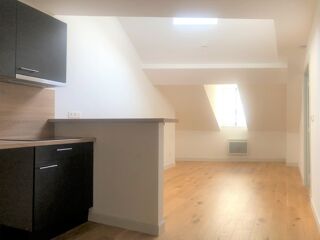  Appartement à louer 2 pièces 35 m²