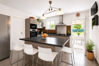  Maison à vendre 7 pièces 137 m²