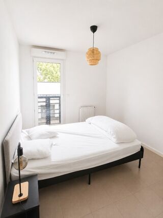  Appartement à louer 3 pièces 64 m²