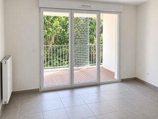  Appartement à louer 2 pièces 43 m²