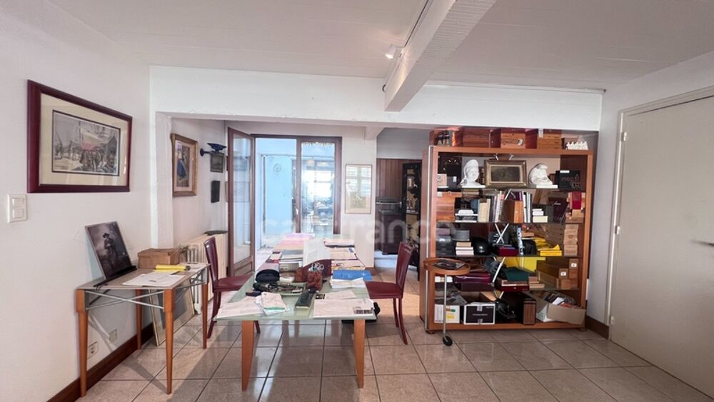 Dpt Finistère (29), à vendre QUIMPER quartier centre - Appartement T4 situé au rez-de-chaussée de 70 m² Habitable - Garage
