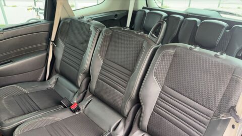 Grand scenic IV III 1.2 TCe 130 Energy Bose 2016 occasion 30000 Nimes