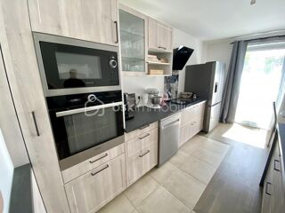  Appartement  vendre 4 pices 74 m