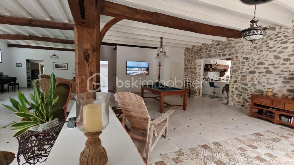 Exceptionnelle Ferme Landaise de 399 m²  Charme, Espace et Nature sur 6,7 hectares