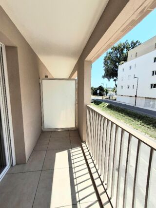  Appartement à louer 1 pièce 28 m²