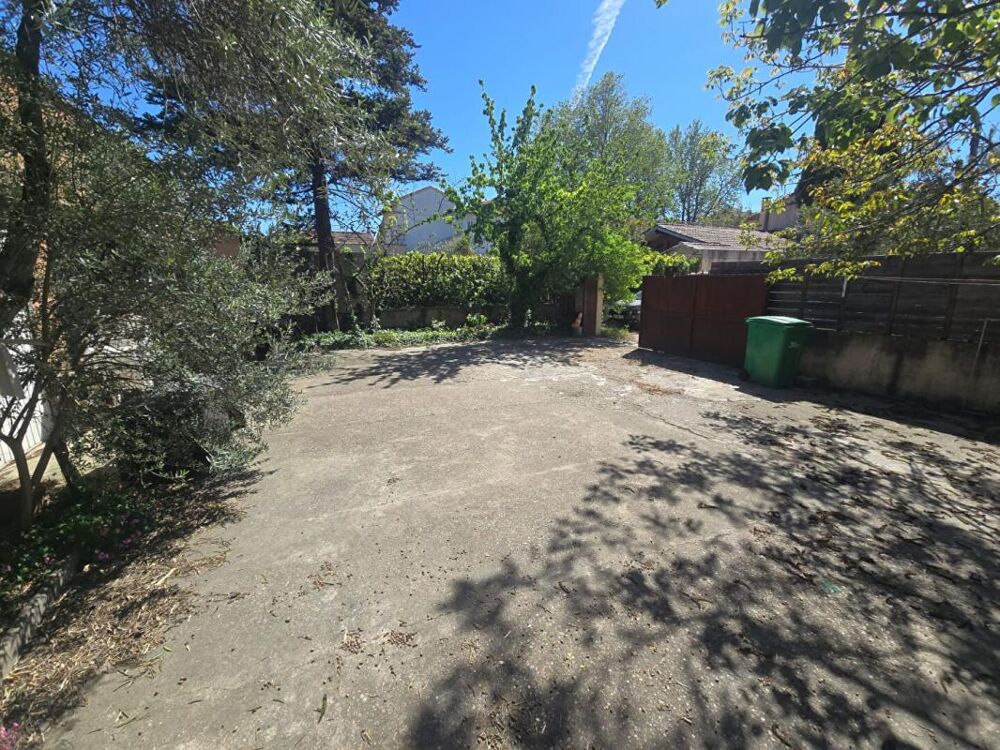 Vente Maison Maison  9 pièce(s) 146 m2 Avignon