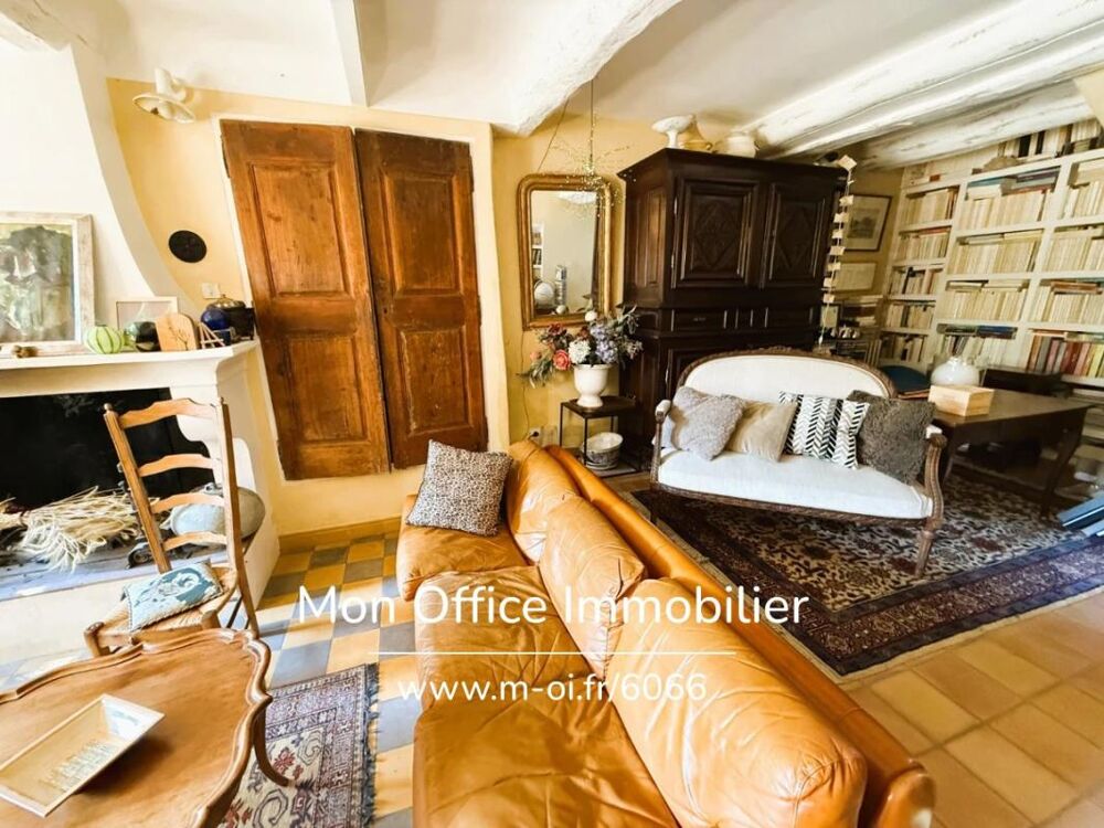 Vente Maison Référence : 6066-ANC - Bastide familiale avec dépendances et grand terrain à pied de La Tour d'Aigues La tour d aigues