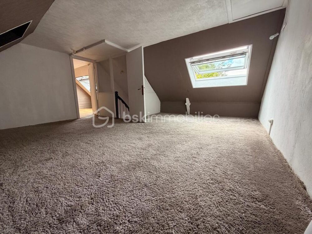 Vente Maison EXCLUSIVITÉ – MAISON DE CHARME AVEC 5 000 M² DE TERRAIN ARBORÉ – ENTRE CAMPAGNE ET LITTORAL Guiscriff