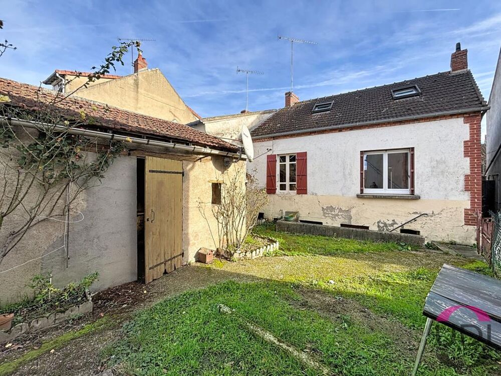 Vente Maison Maison de ville de 71m² avec jardin, dépendance et caves Desertines