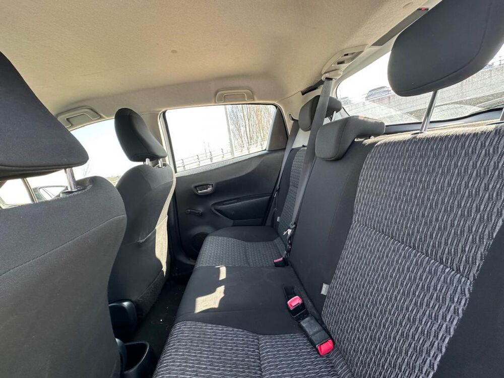 Yaris III (2) 100 VVT-I DESIGN 5P 2014 occasion 78240 Chambourcy