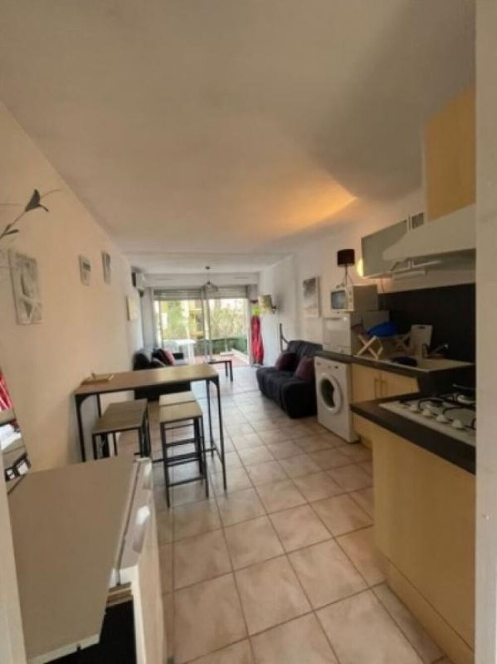 APPARTEMENT ,PROXIMITÉ DU PORT ,QUAI PRINIPALE ,CENTRE